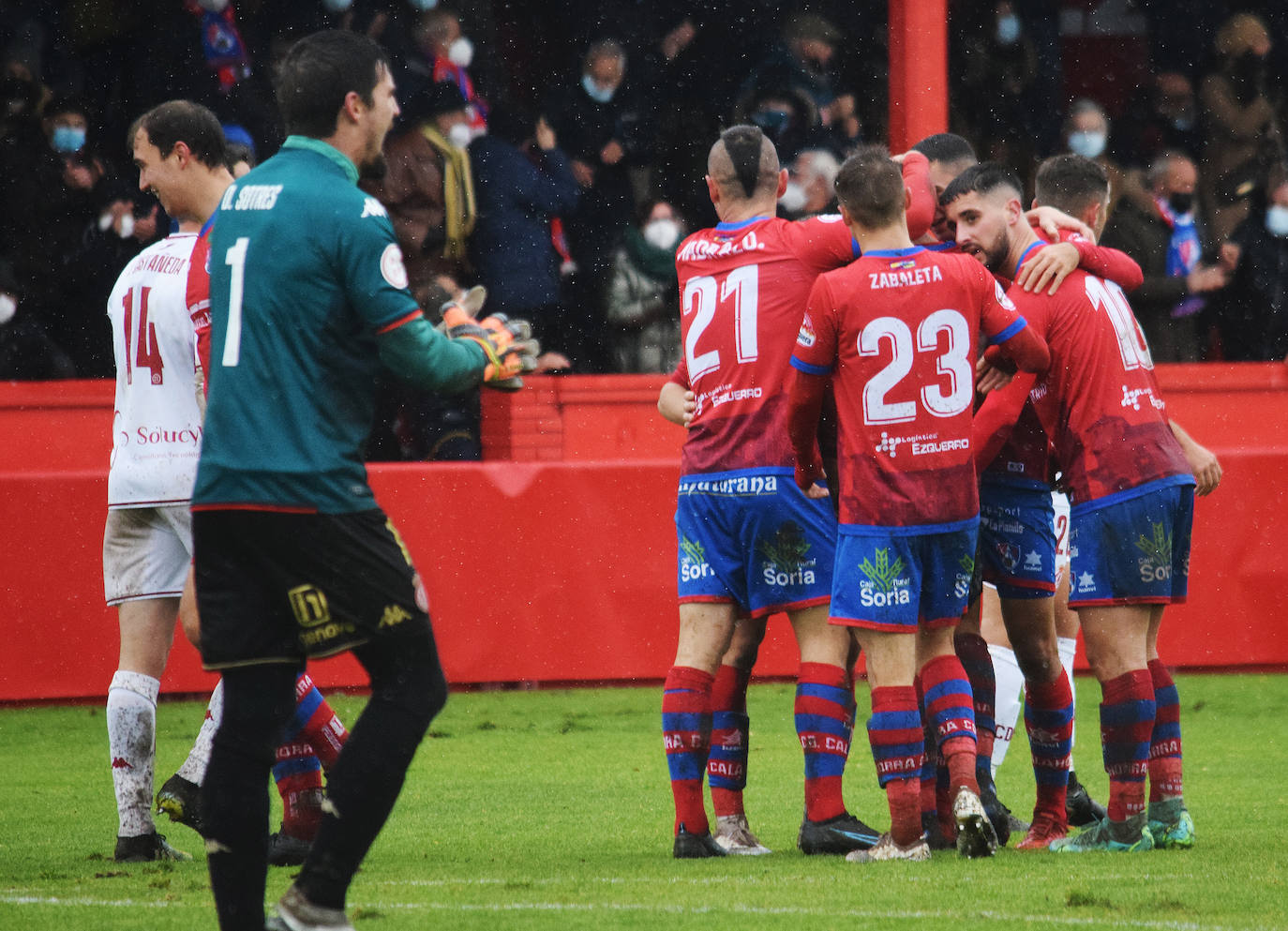 Los riojabajeños se han impuesto a la Cultural con los goles de David Soto y Álex Arias