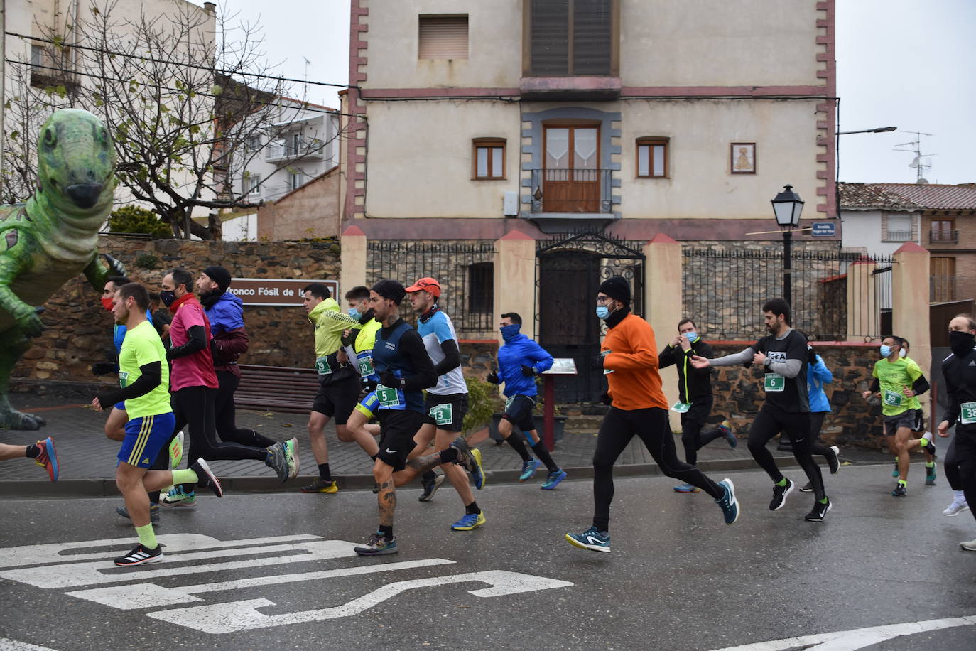 La cita ha contado con ciento veinticuatro participantes adultos y setenta niños en las pruebas infantiles. 