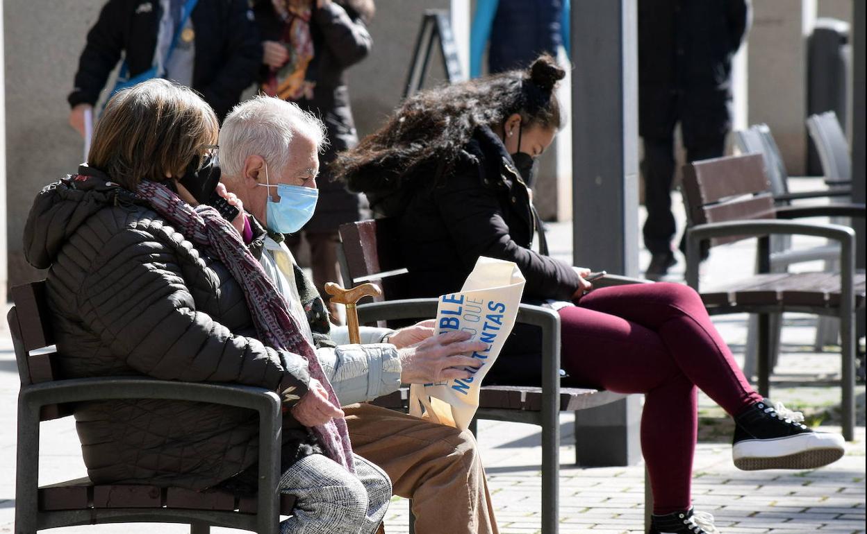 Pueblo a pueblo: Logroño y Calahorra lideran la subida de casos activos