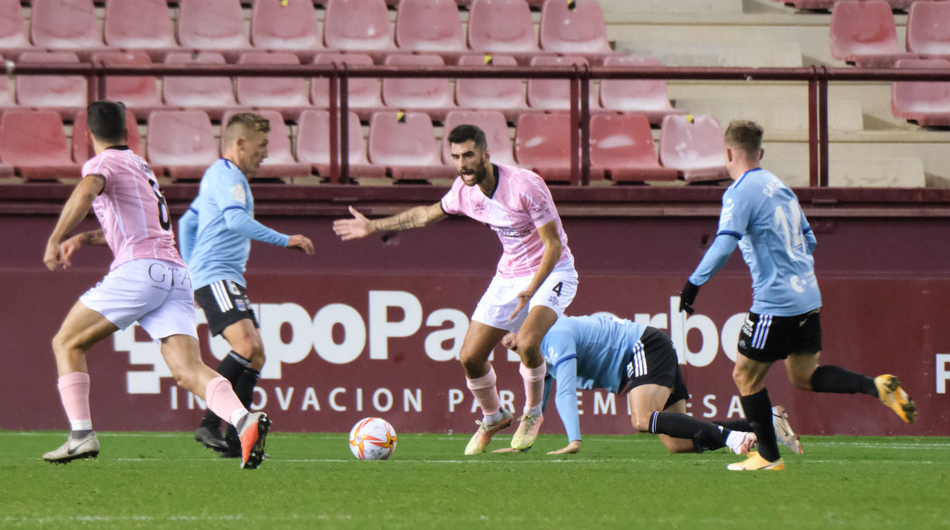 Los visitantes se clasifican para la siguiente ronda de la Copa del Rey gracias a dos goles de Ortuño