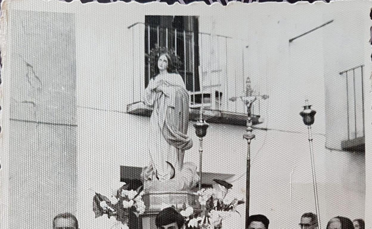 Procesión de la Inmaculada en Igea en el año 1960