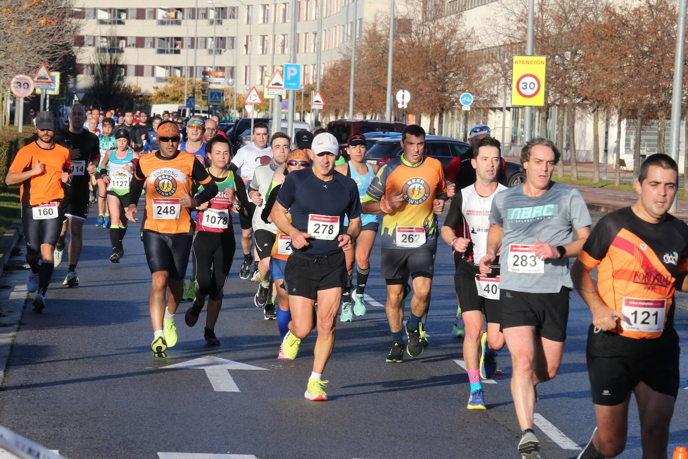 Fotos: Búscate en la carrera de la Media Maratón de La Rioja