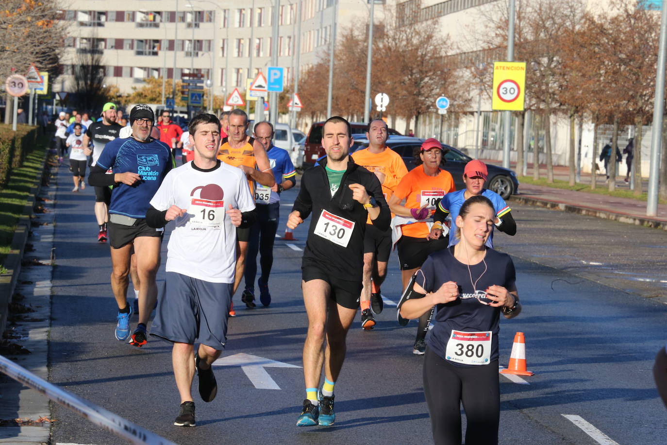 Fotos: Búscate en la carrera de la Media Maratón de La Rioja