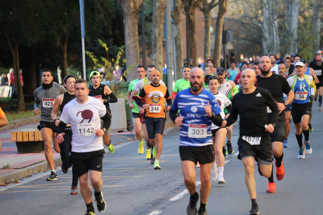 Fotos: La salida de la Media Maratón de La Rioja