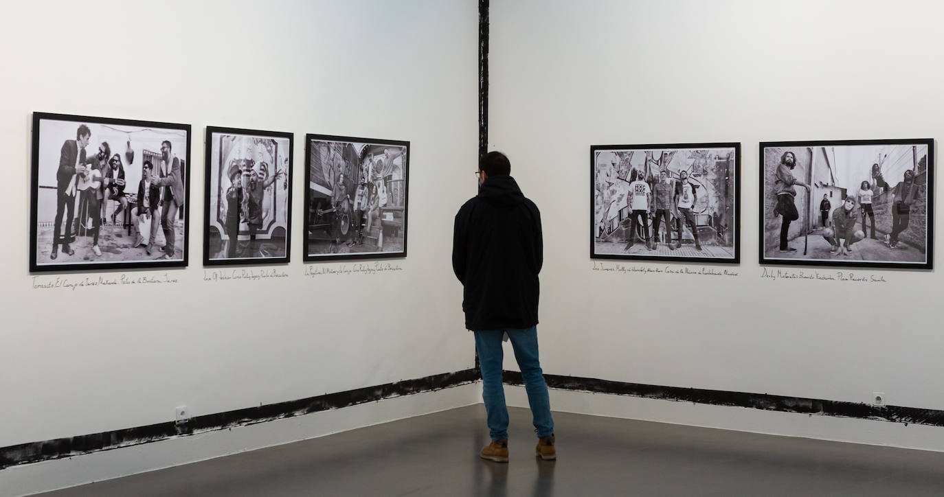 Fotos: Alfredo Tobía expone en la Amós Salvador, hasta el 13 de febrero