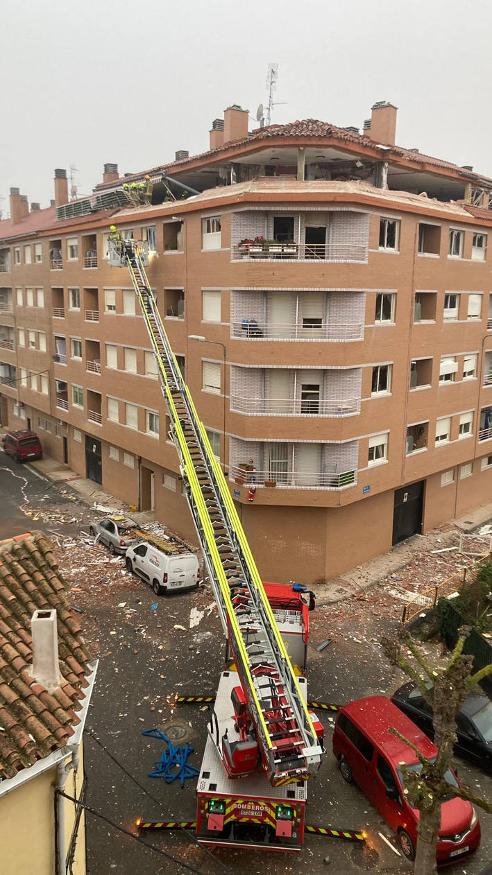 Fotos: Explosión de gas en un ático de Lardero