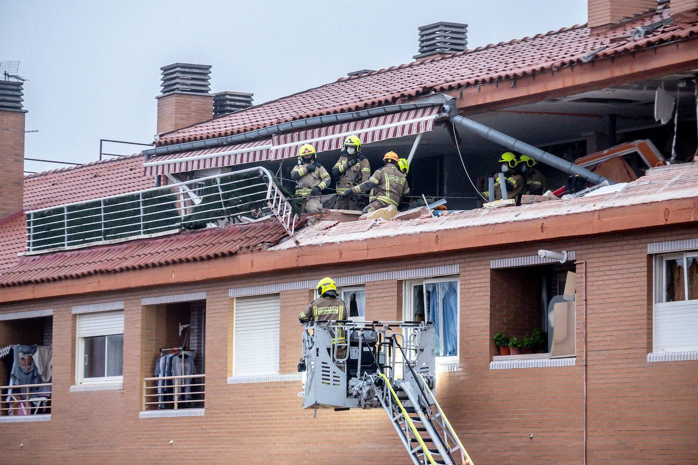 Fotos: Explosión de gas en un ático de Lardero