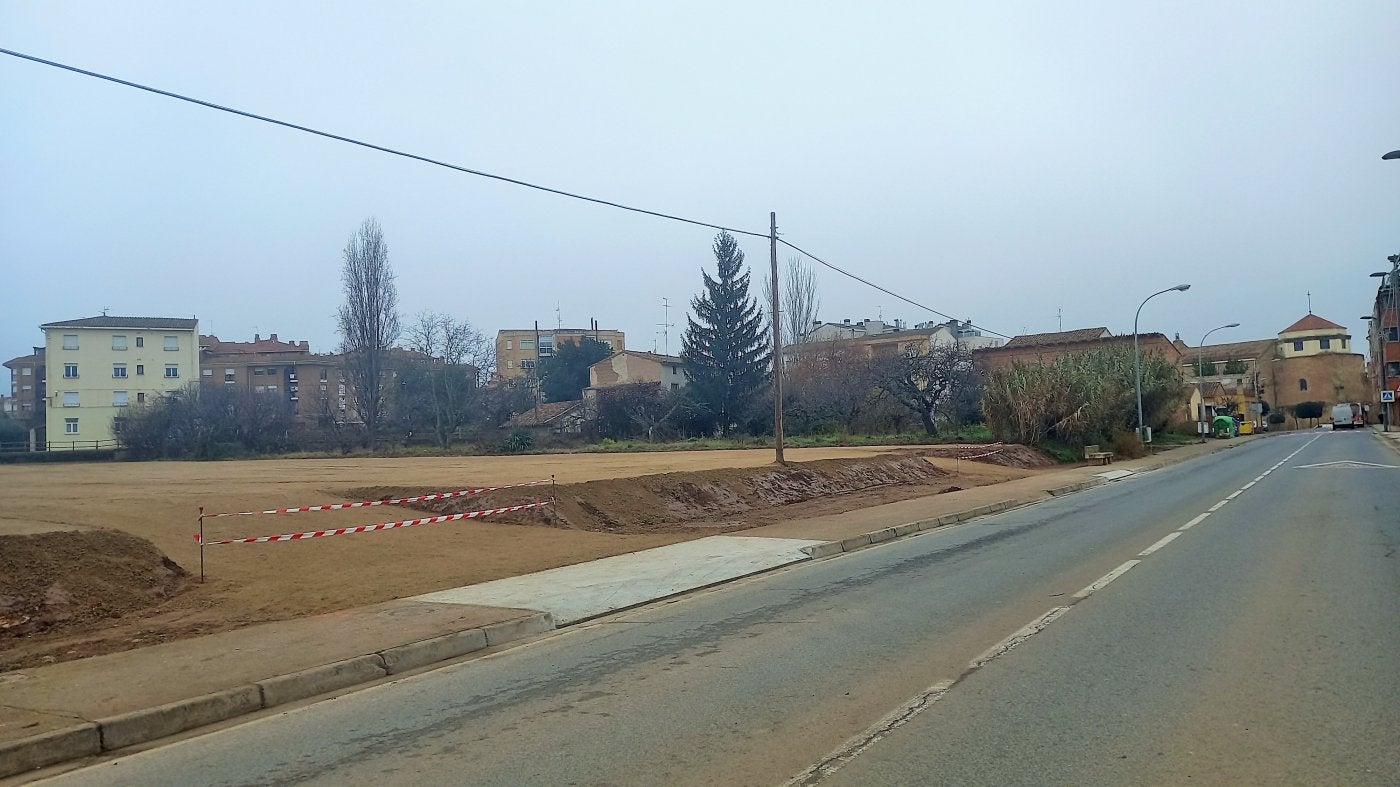 Terreno de la avenida de San Pedro donde se habilitará un parking. 