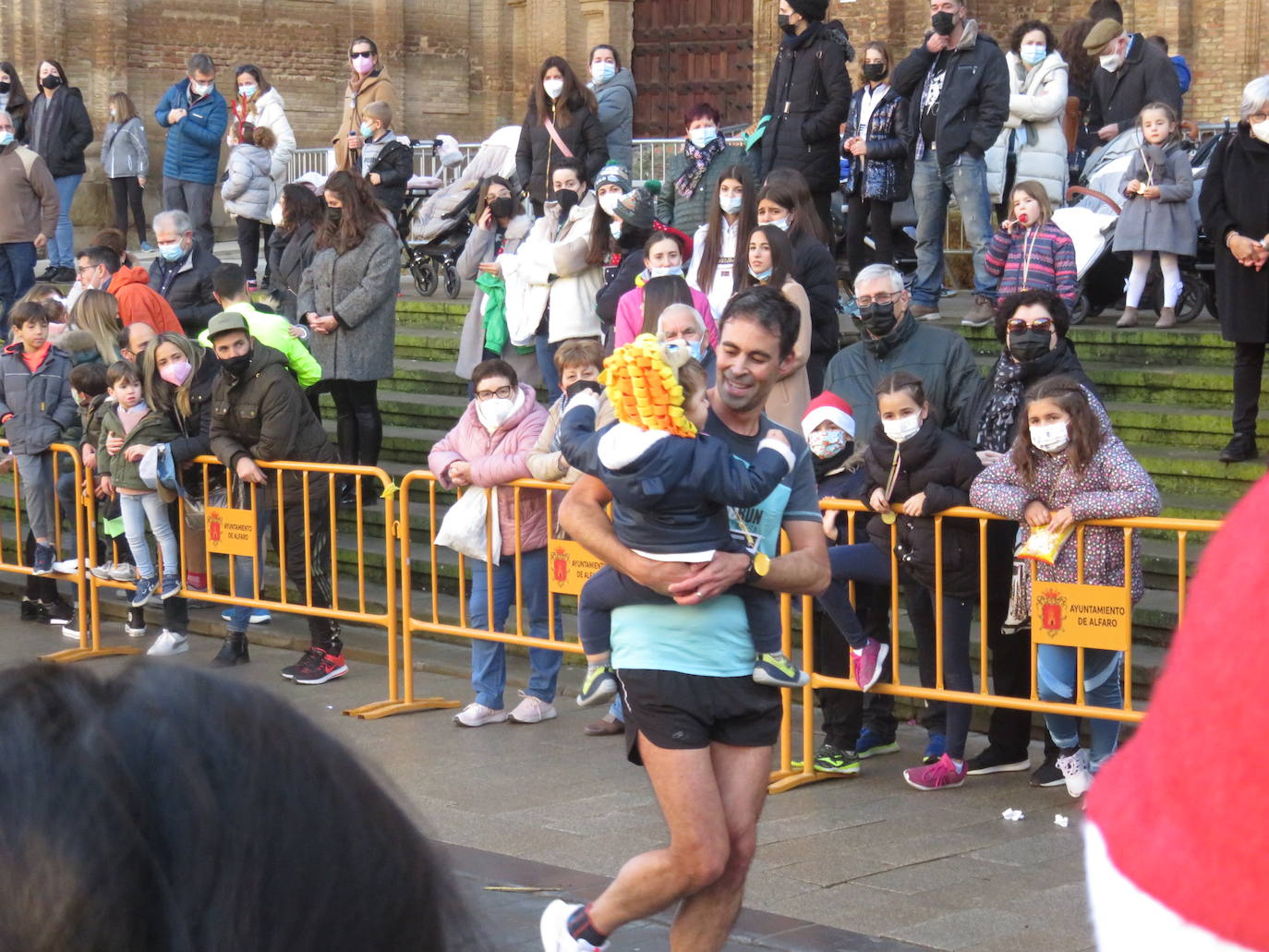 Fotos: Cuatrocientos corredores, en la San Silvestre de Alfaro