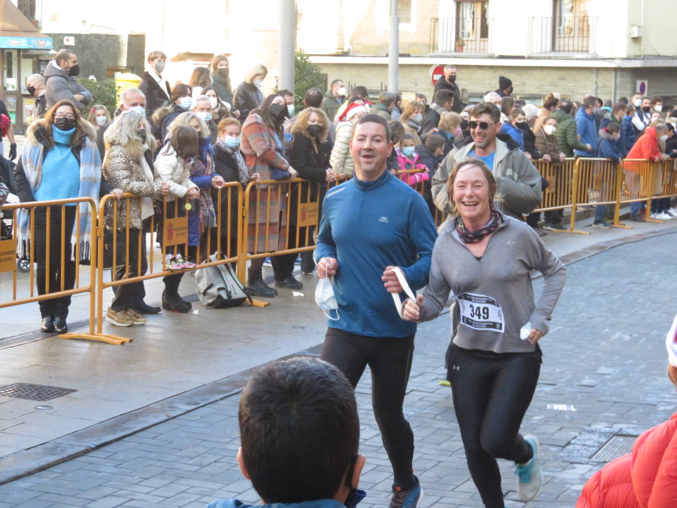 Fotos: Cuatrocientos corredores, en la San Silvestre de Alfaro