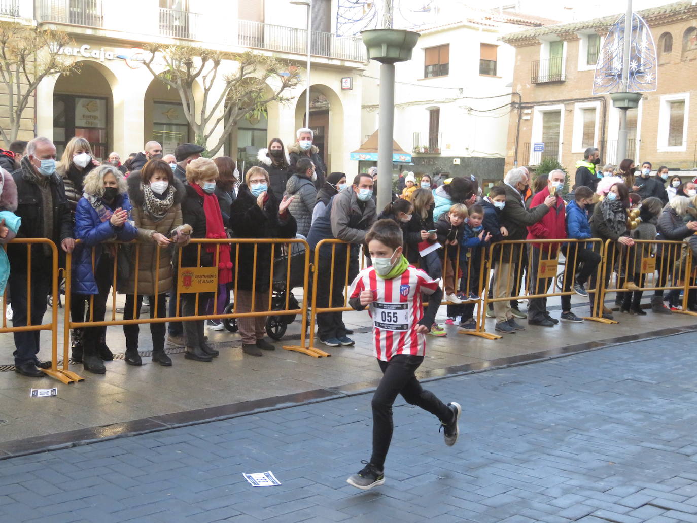 Fotos: Cuatrocientos corredores, en la San Silvestre de Alfaro