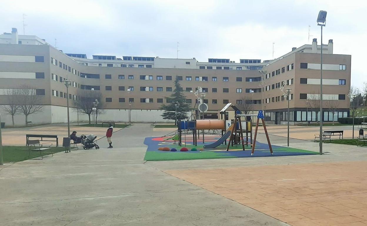 El parque Entre Ríos de Lardero, entre los barrios Villa Patro y Entre Ríos de la localidad. 