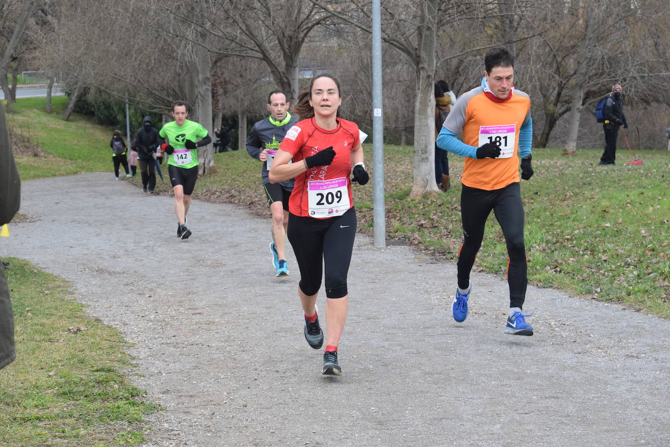 Fotos: El Cross de Los Lirios reúne a más de 200 atletas