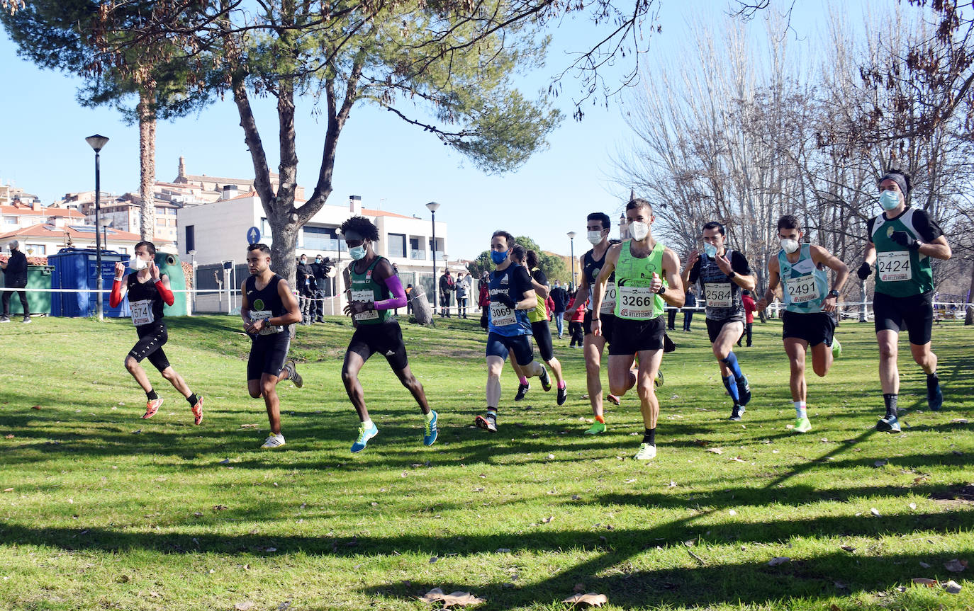 Fotos: Calahorra acoge el Campeonato de La Rioja de campo a través