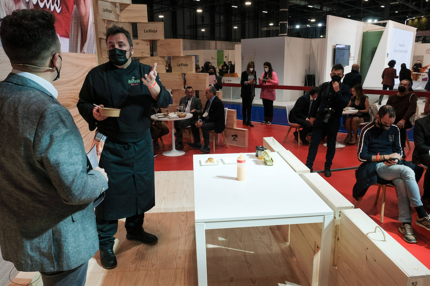 Fotos: La Rioja destaca en Fitur el producto de la tierra, ensalza el origen y los elementos que diferencian a la región