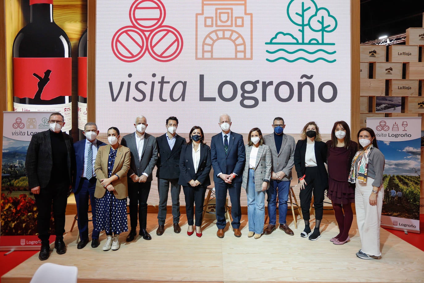 Fotos: Actores y políticos visitan el stand de La Rioja en Fitur