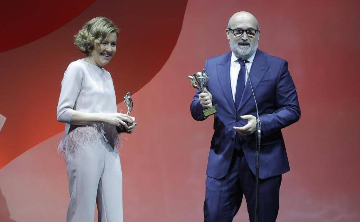 Javier Cámara y María Pujalte, ayer en Zaragoza, en la gala de los premios Feroz