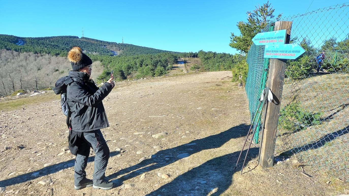 Fotos: Senderismo entre barrancos, pinos, robles y hayas