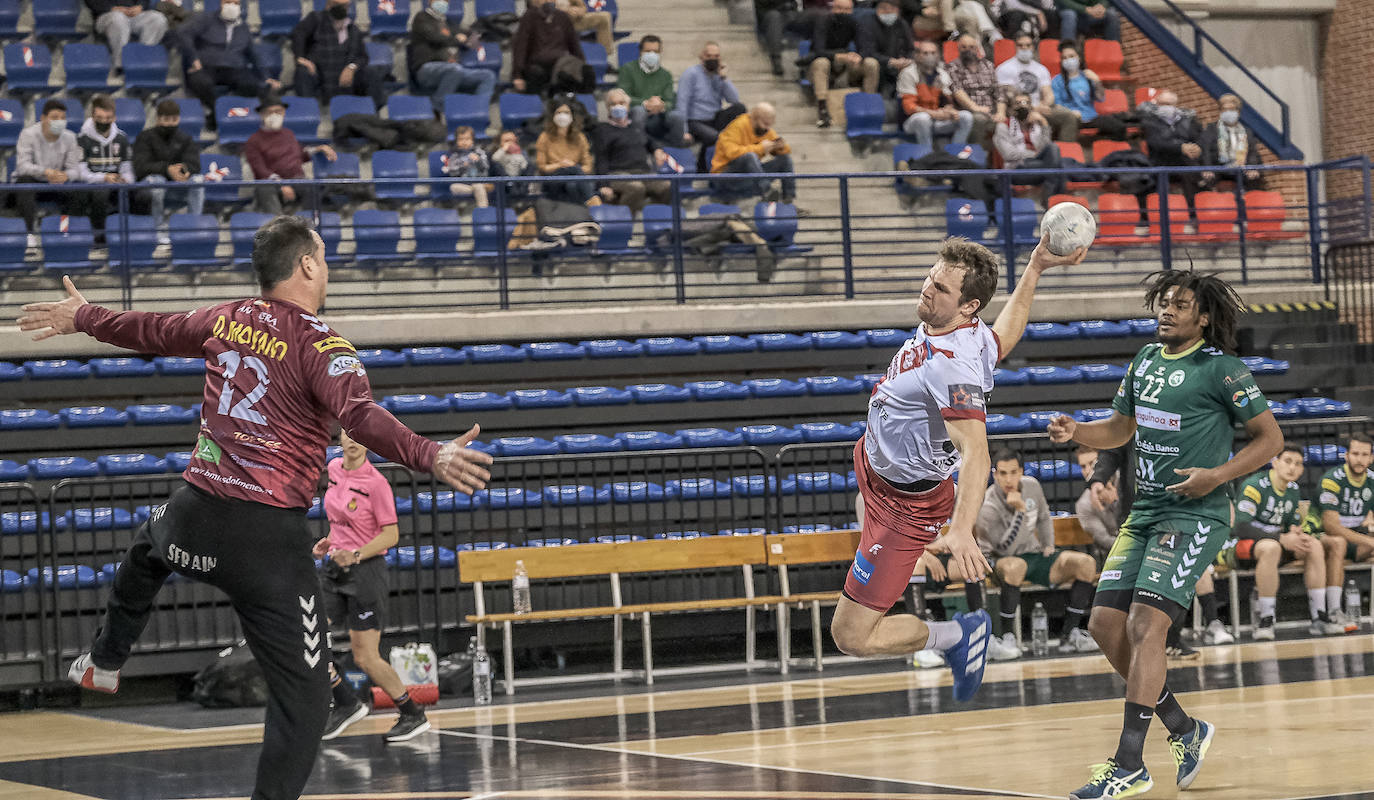 Fotos: La victoria del Logroño ante el Antequera