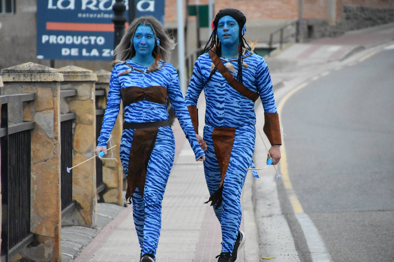 Fotos: El Carnaval se adueña de las calles de Cervera