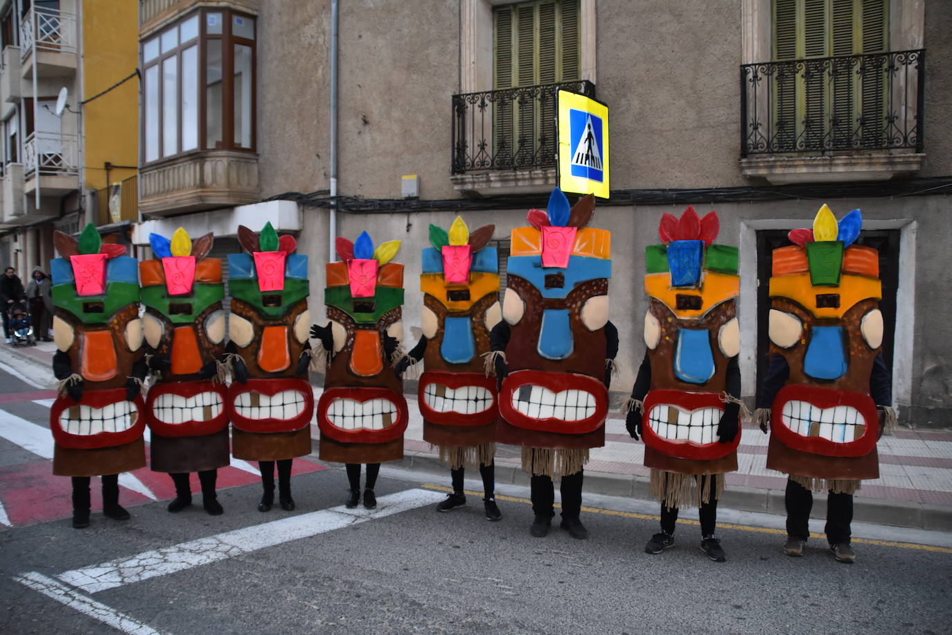 Fotos: El Carnaval se adueña de las calles de Cervera