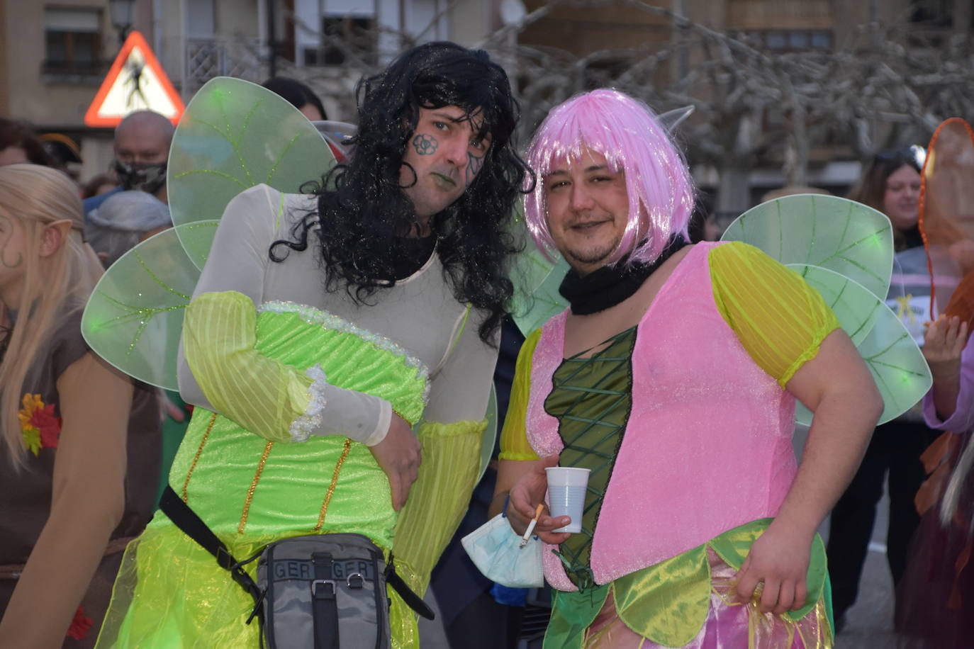 Fotos: El Carnaval se adueña de las calles de Cervera