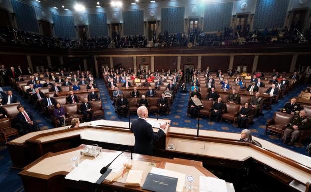 Biden une al Congreso en torno a Ucrania