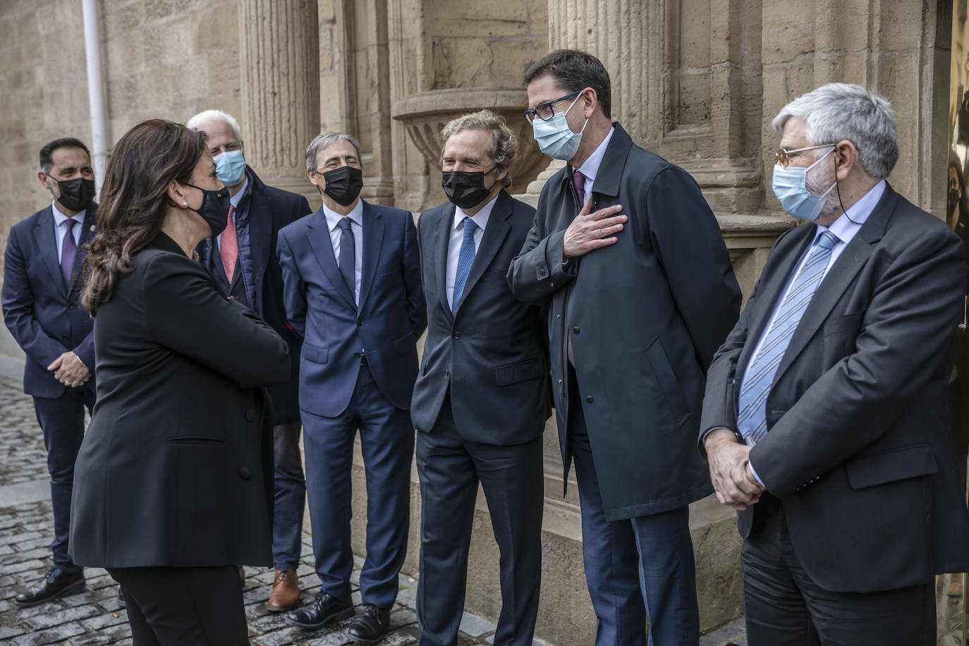 El Parlamento de La Rioja acoge la exposición 'El terror a portada', organizada por Vocento, la Fundación Víctimas del Terrorismo y el Centro Memorial de las Víctimas del Terrorismo. 