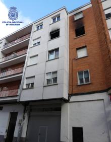 Imagen secundaria 2 - Detenido por quemar un piso en Logroño por un «ajuste de cuentas»