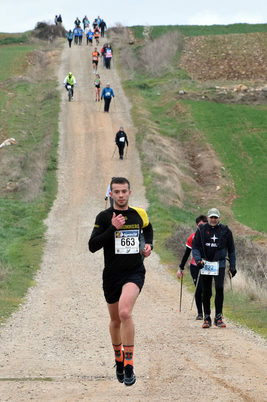 Biruk Rubio y Maite Iñigo se impusieron en la XV Media Maratón del Camino que ha reunido a más de 700 corredores.