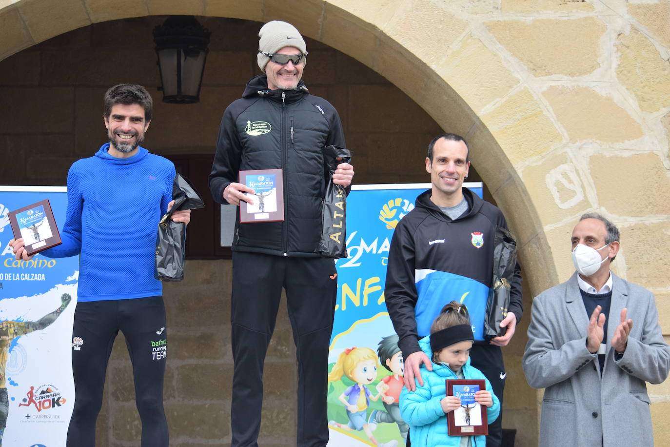 Biruk Rubio y Maite Iñigo se impusieron en la XV Media Maratón del Camino que ha reunido a más de 700 corredores.