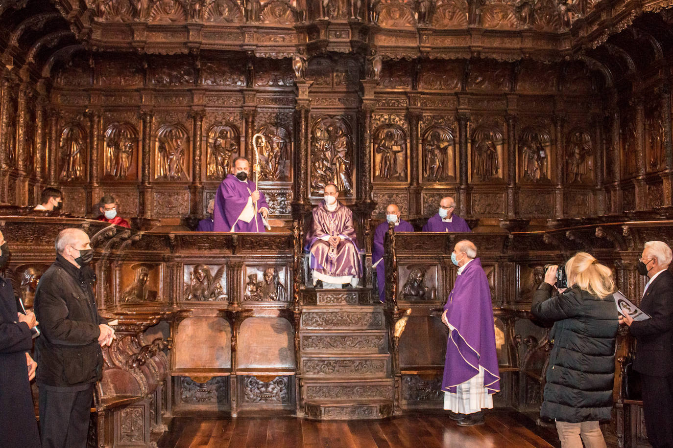 Fotos: Santos Montoya toma posesión como obispo en la catedral de Santo Domingo