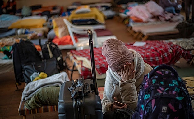 Refugiados ucranianos en un centro de acogimiento temporal en Eslovaquia. 