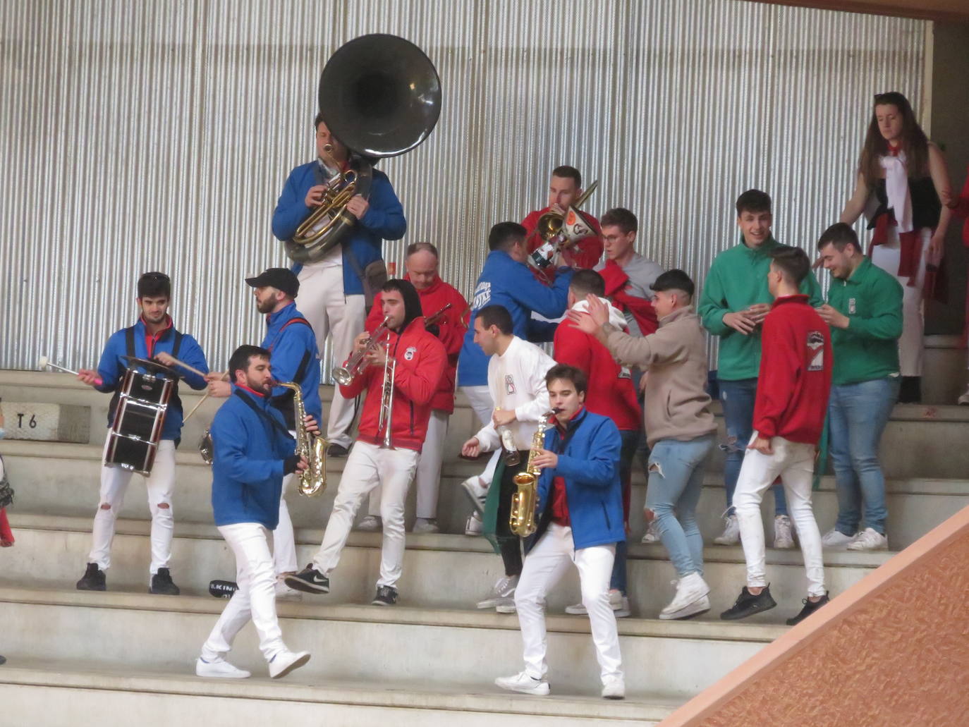 Fotos: Multitudinaria jornada en Fiestas de Arnedo