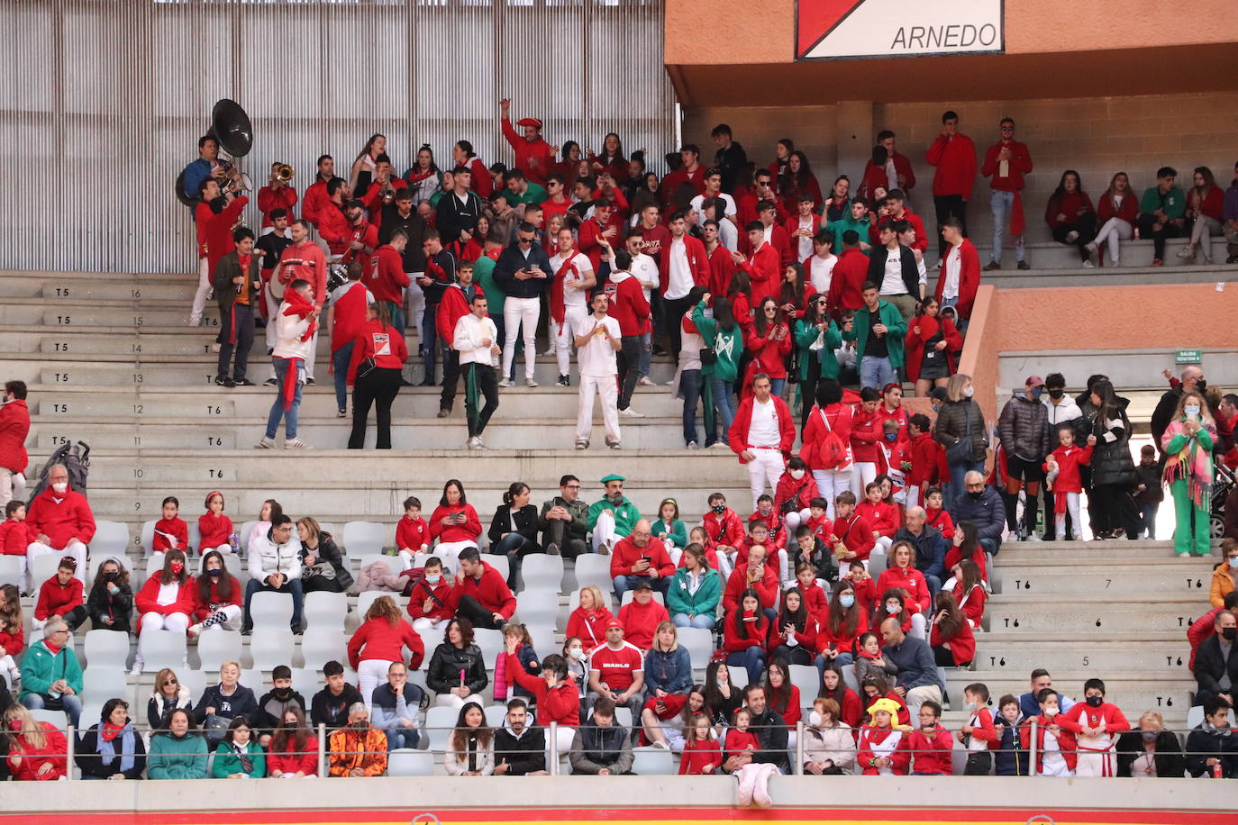 Fotos: Multitudinaria jornada en Fiestas de Arnedo