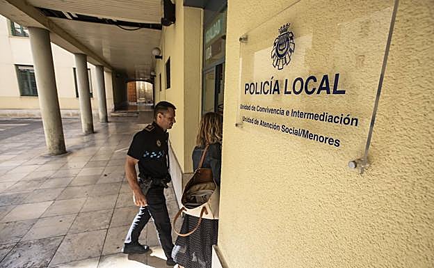 El alcalde reconoce un problema de gestión de personal en el 092 este fin de semana 