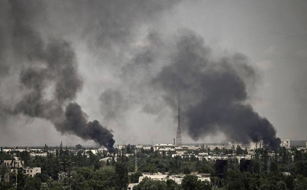 La ciudad de Severodonetsk, bajo los bombardeos rusos.