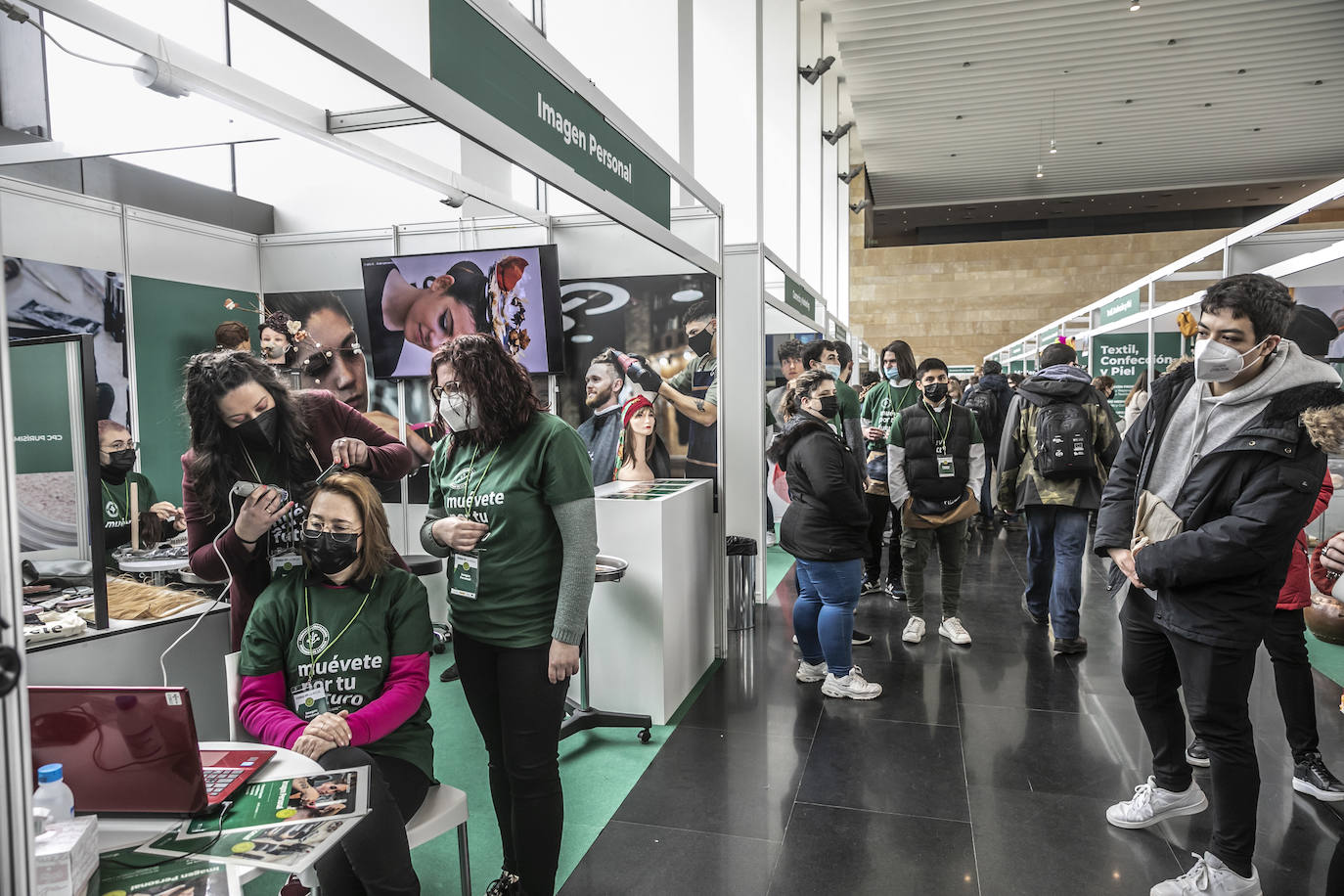 Fotos: Feria de Formación Profesional en Riojafórum