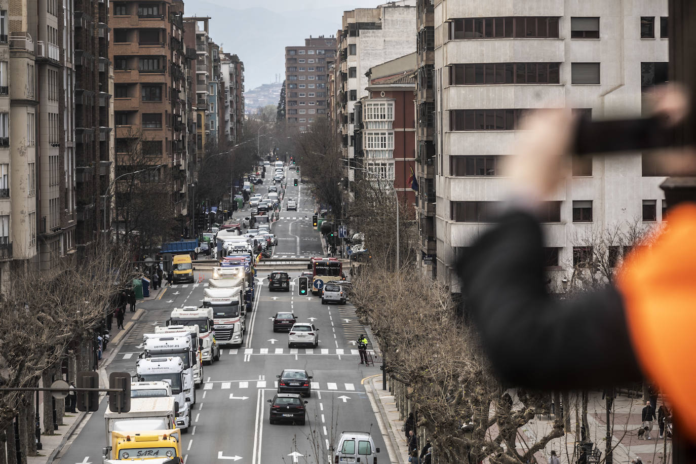 La tercera marcha de camiones recorre este jueves las calles del centro de Logroño. 