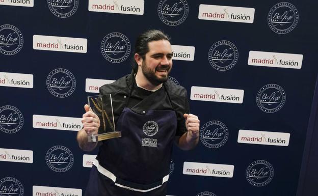 El gaditano Pedro Aguilera gana el Premio Cocinero Revelación