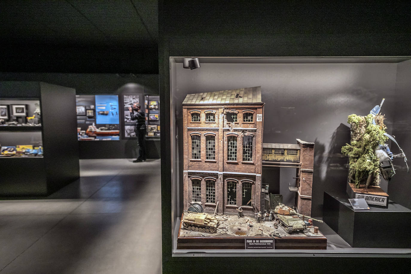 Fotos: Logroño acoge el primer museo integral de historia del modelismo