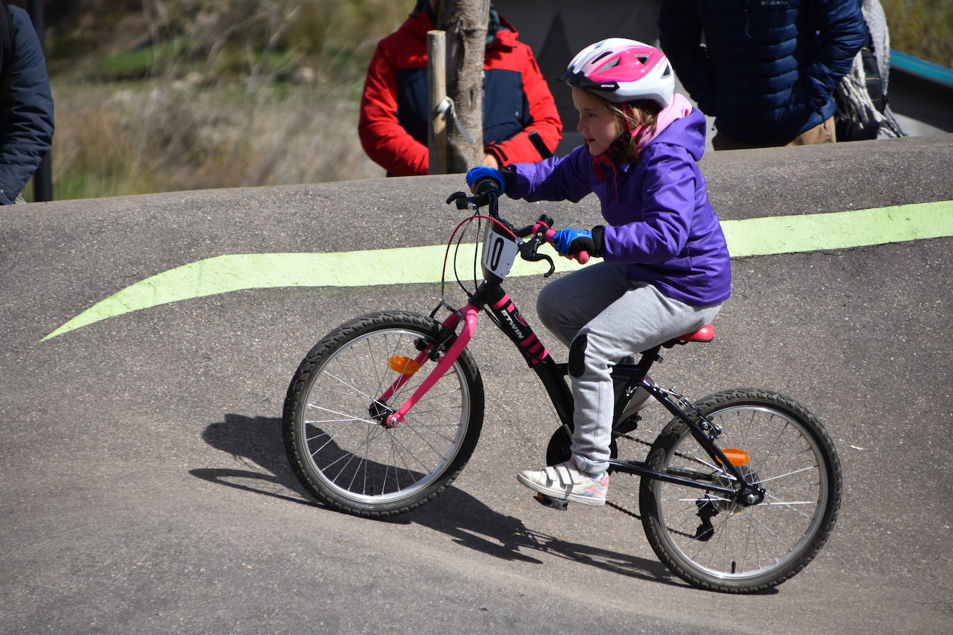 Fotos: Arranca en Igea el campeonato de La Rioja de pumptrack