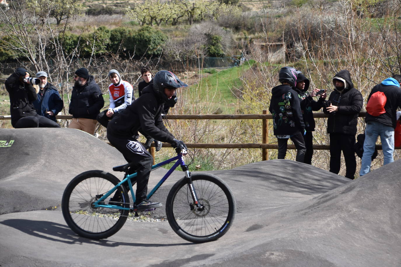 Fotos: Arranca en Igea el campeonato de La Rioja de pumptrack