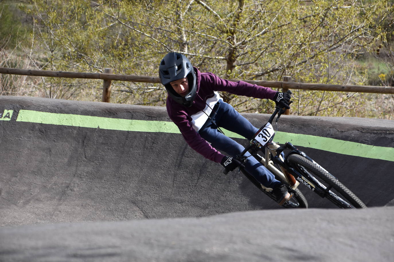 Fotos: Arranca en Igea el campeonato de La Rioja de pumptrack