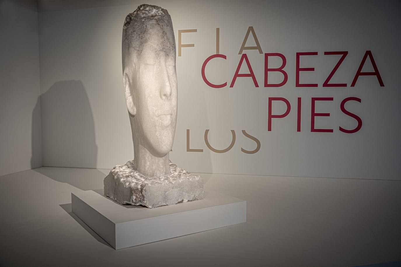 El Museo Würth expone la gran muestra 'De la cabeza a los pies' desde el sábado