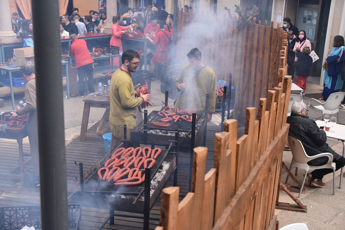 Fotos: Mercado y ambiente del Mercaforum de Calahorra