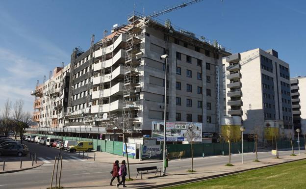 Residencial San Miguel (fase 2). 144 viviendas en construcción también vendidas y con fecha de entrega entre 2022 y 2023.