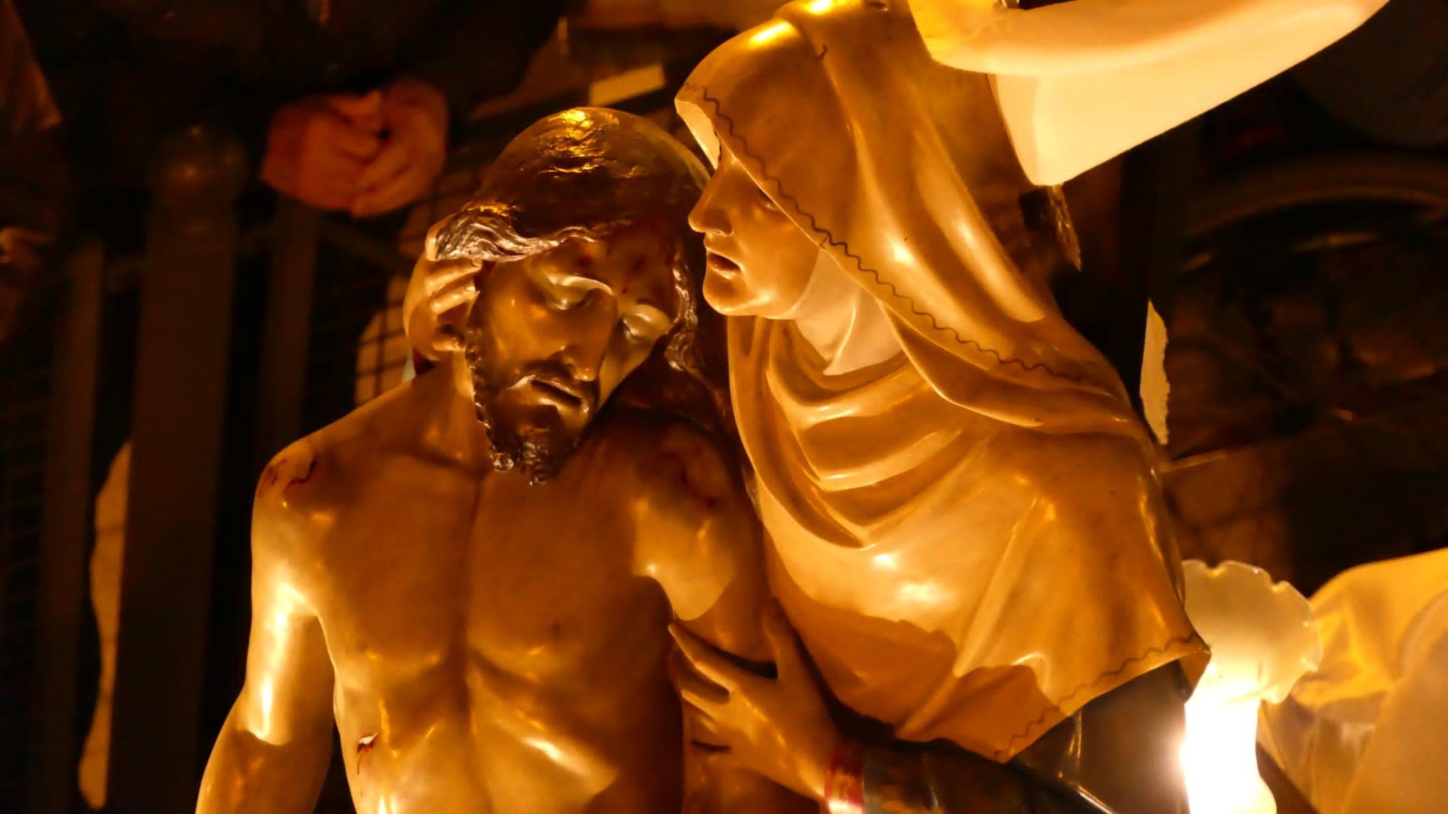 Haro ha recuperado la procesión del Santo Entierro.