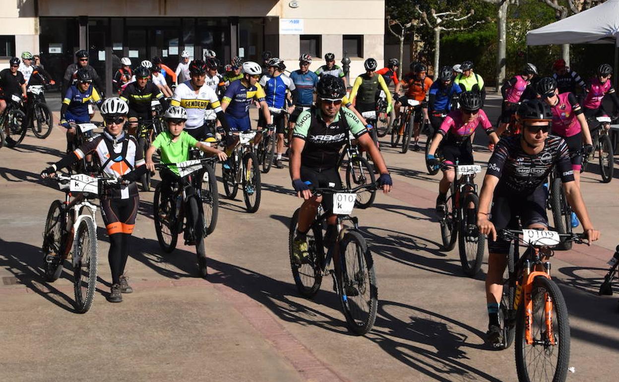 Salida de la cuarta edición de la marcha ciloturista. 