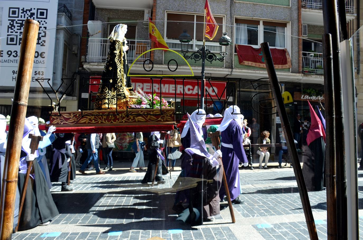 Esta procesión está dedicada a las mujeres maltratadas. 